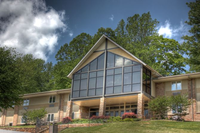 cedar crest hotel eagle eyrie